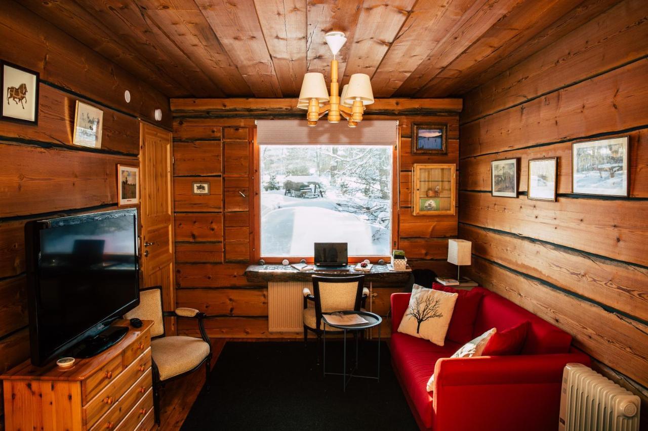 Poppelstrand Nuuksio, Pet Friendly Guest Apartment 외부 사진