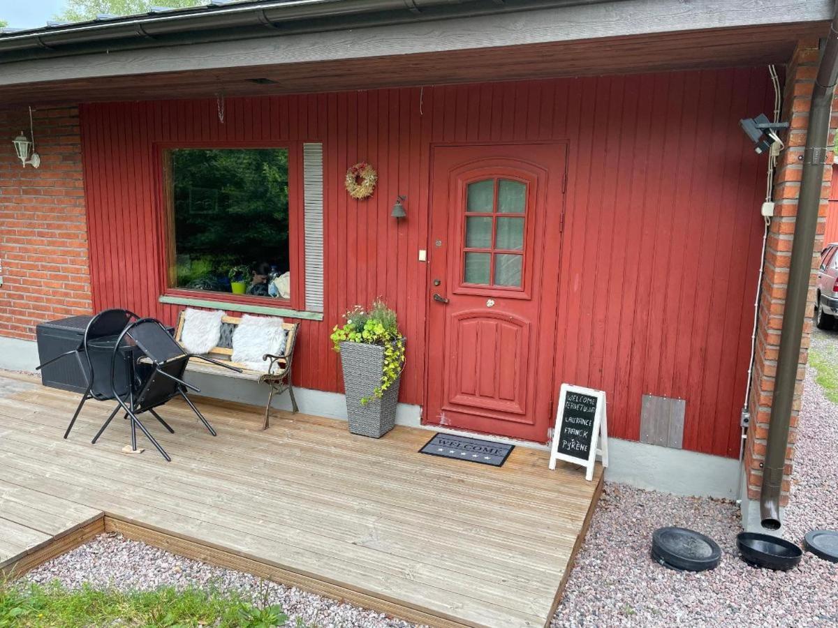Poppelstrand Nuuksio, Pet Friendly Guest Apartment 외부 사진